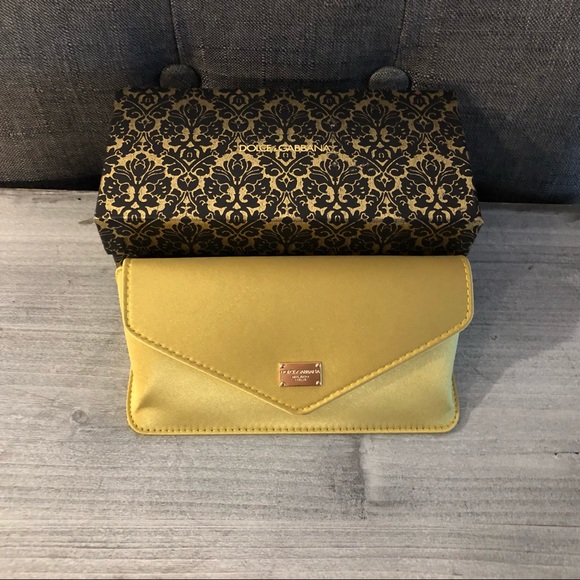 Dolce & Gabbana Sunglasses - Picture 5 of 7